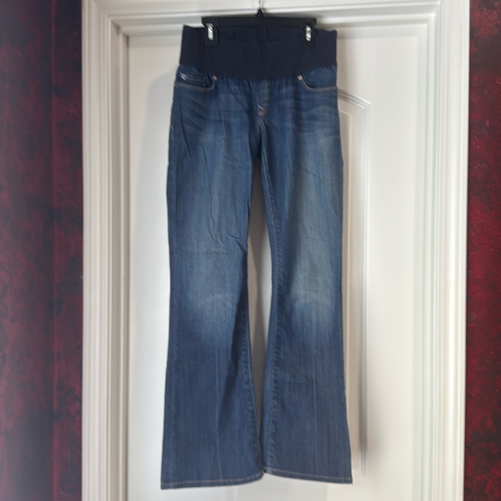 EUC Gap Maternity Jeans 26 2R bootcut